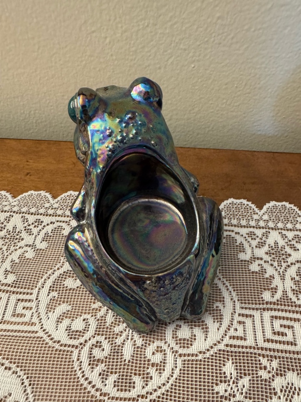 PartyLite Iridescent Rainbow Frog Tea Light Holder with Teal Eyes - Picture 3 of 5